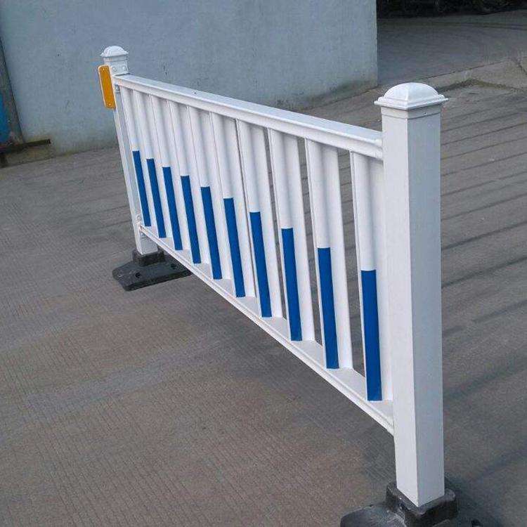 道路护栏 (1)
