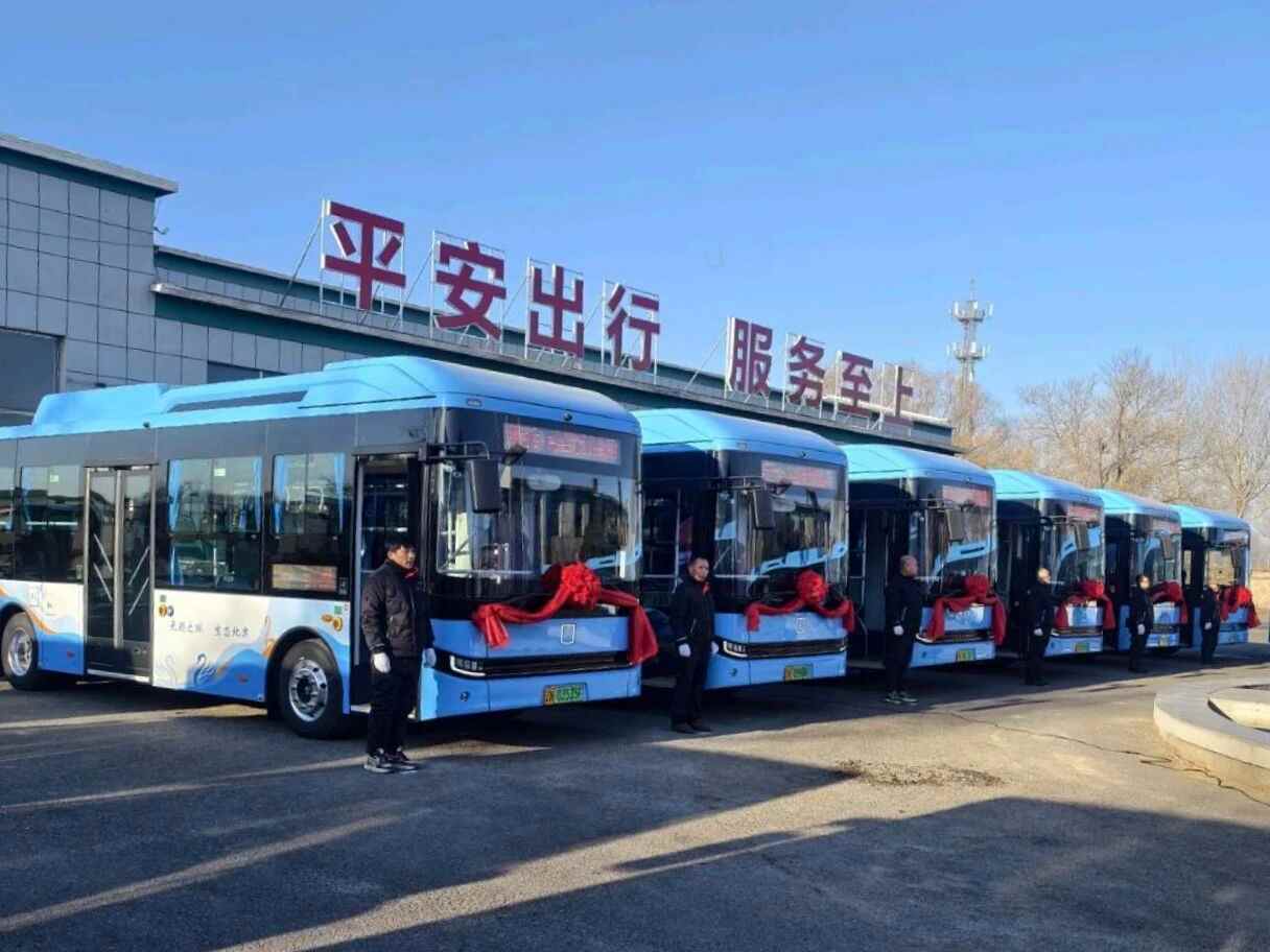 辽宁省首批醇氢电动公交车落地北票!(图1)