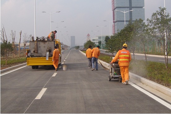 道路交通设施施工